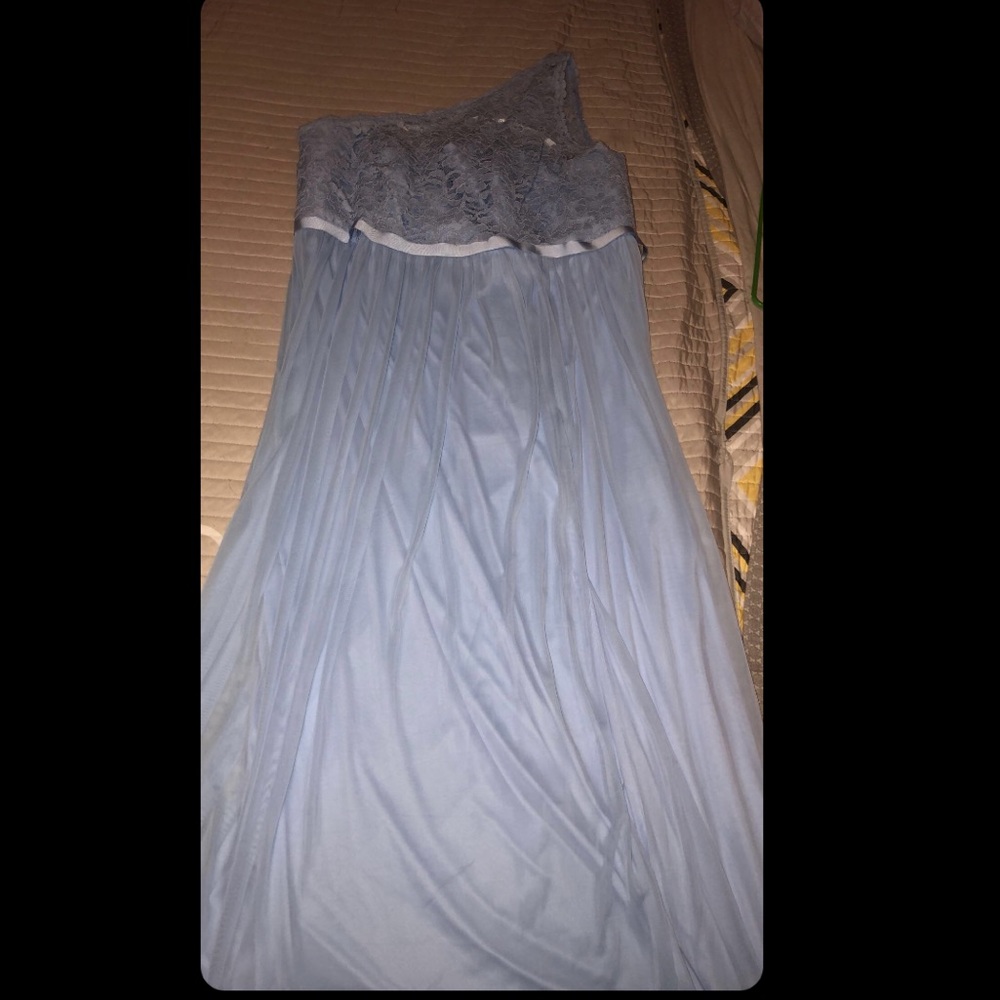 Dress - Picture 2 of 5